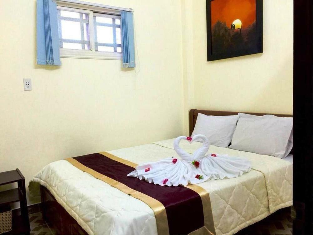 Quy Long Homestay ホイアン エクステリア 写真