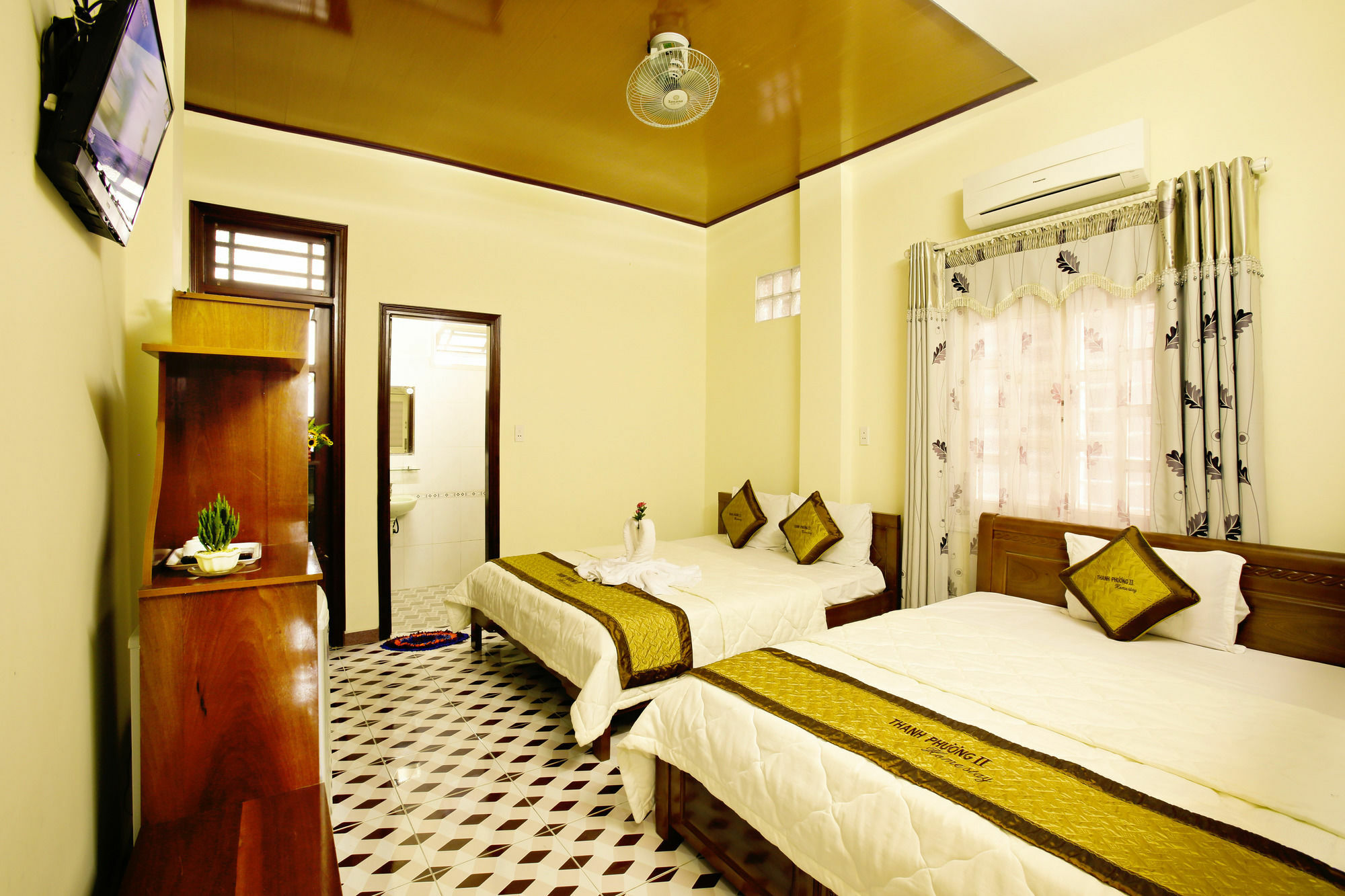 Quy Long Homestay ホイアン エクステリア 写真
