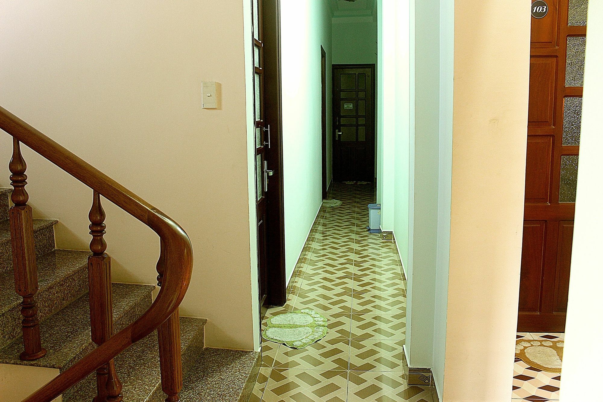 Quy Long Homestay ホイアン エクステリア 写真
